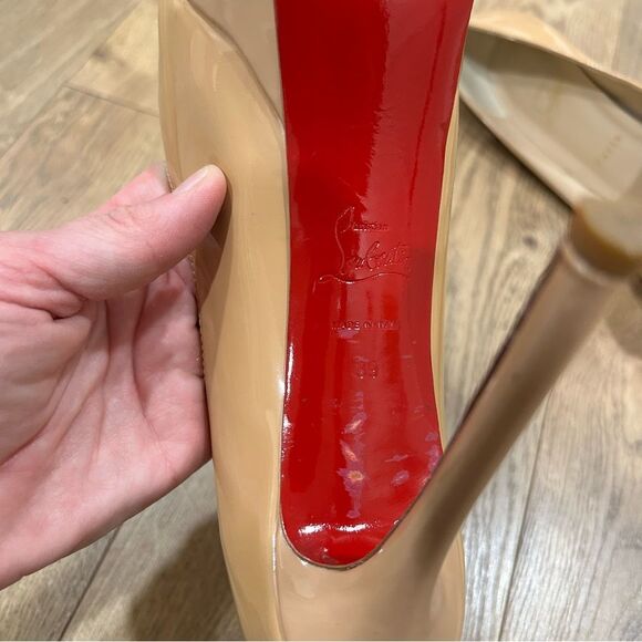 Christian Louboutin nude patent leather peep toe heels - Picture 9 of 10